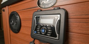 Warto wyposażyć ją w kilka dodatkowych akcesoriów, które podniosą komfort użytkowania i pozwolą odpowiednio zadbać o pielęgnację jej wnętrza.